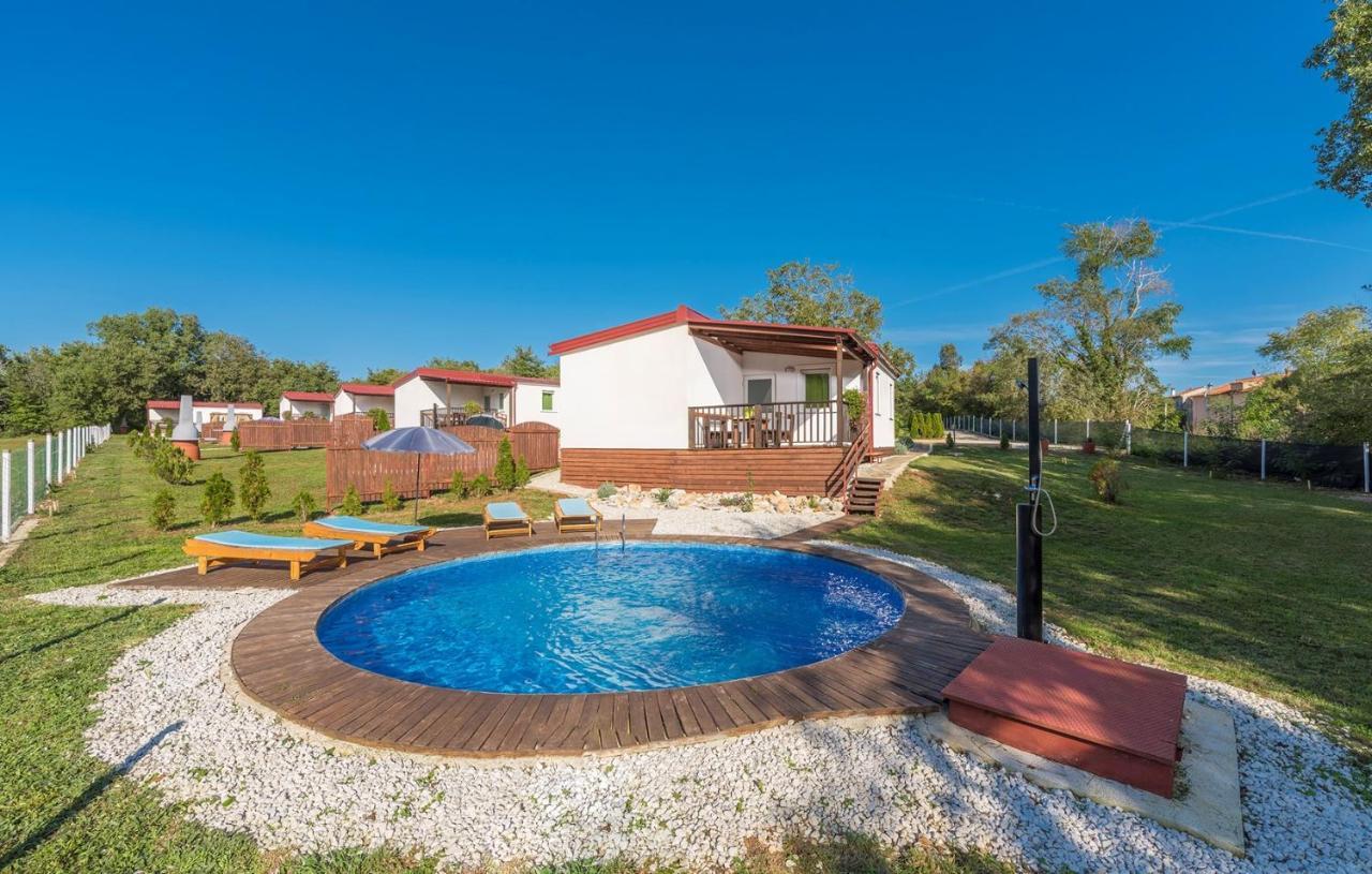 Holiday Park Village Jelovci Kringa Екстер'єр фото